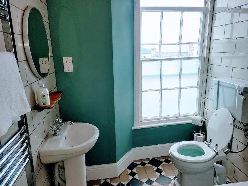 Jacobs Ladder Inn Falmouth Phòng bức ảnh